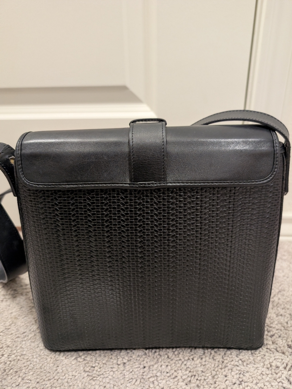 Authentic Christian Dior Black Woven Leather Shoulder/Crossbody Bag - Picture 15 of 16